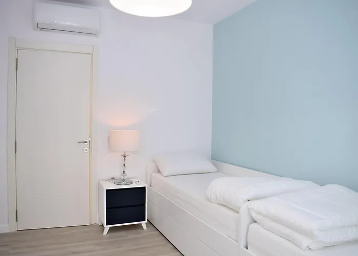 Apartment White Moon Plazhi San Pietro
