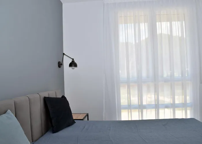 Apartment White Moon