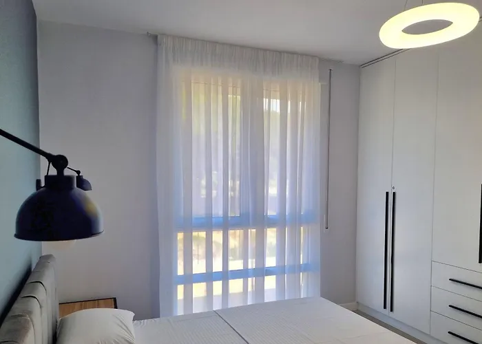Apartment White Moon Plazhi San Pietro