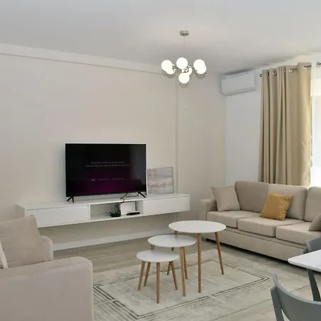 Apartment White Moon 301 And 302
