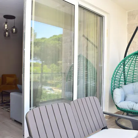 Apartment White Moon 301 And 302