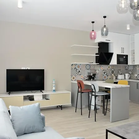White Moon 301 And 302 Apartment Plazhi San Pietro