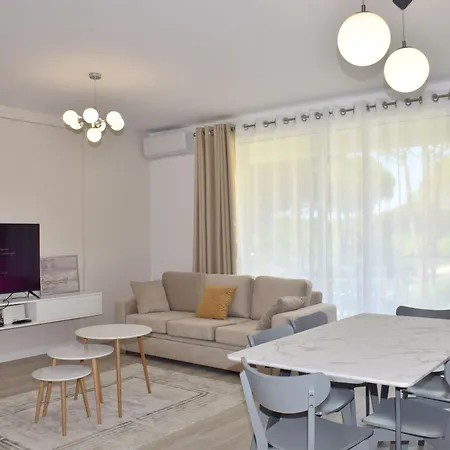 Apartment White Moon 301 And 302