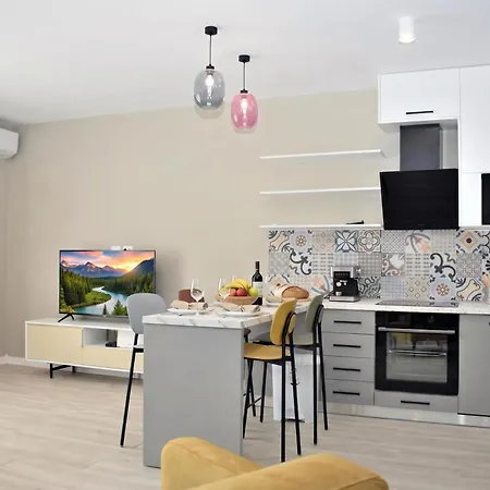 White Moon Apartment