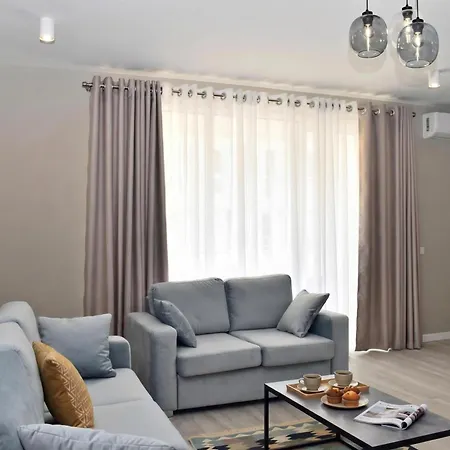 White Moon Apartment