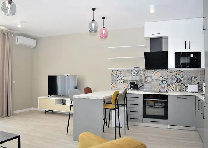 White Moon Lejlighed Plazhi San Pietro